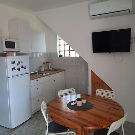 Apartman Meli Rab Town Exterior photo